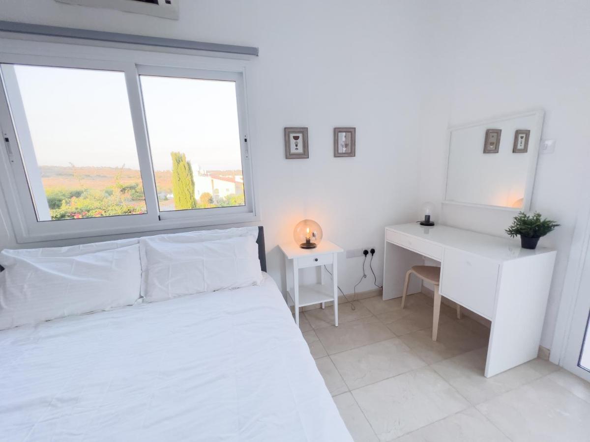 Grand Villa Lynn Seaview Ayia Napa Exterior photo