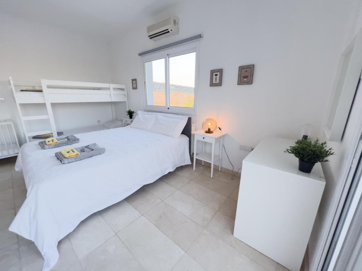 Grand Villa Lynn Seaview Ayia Napa Exterior photo