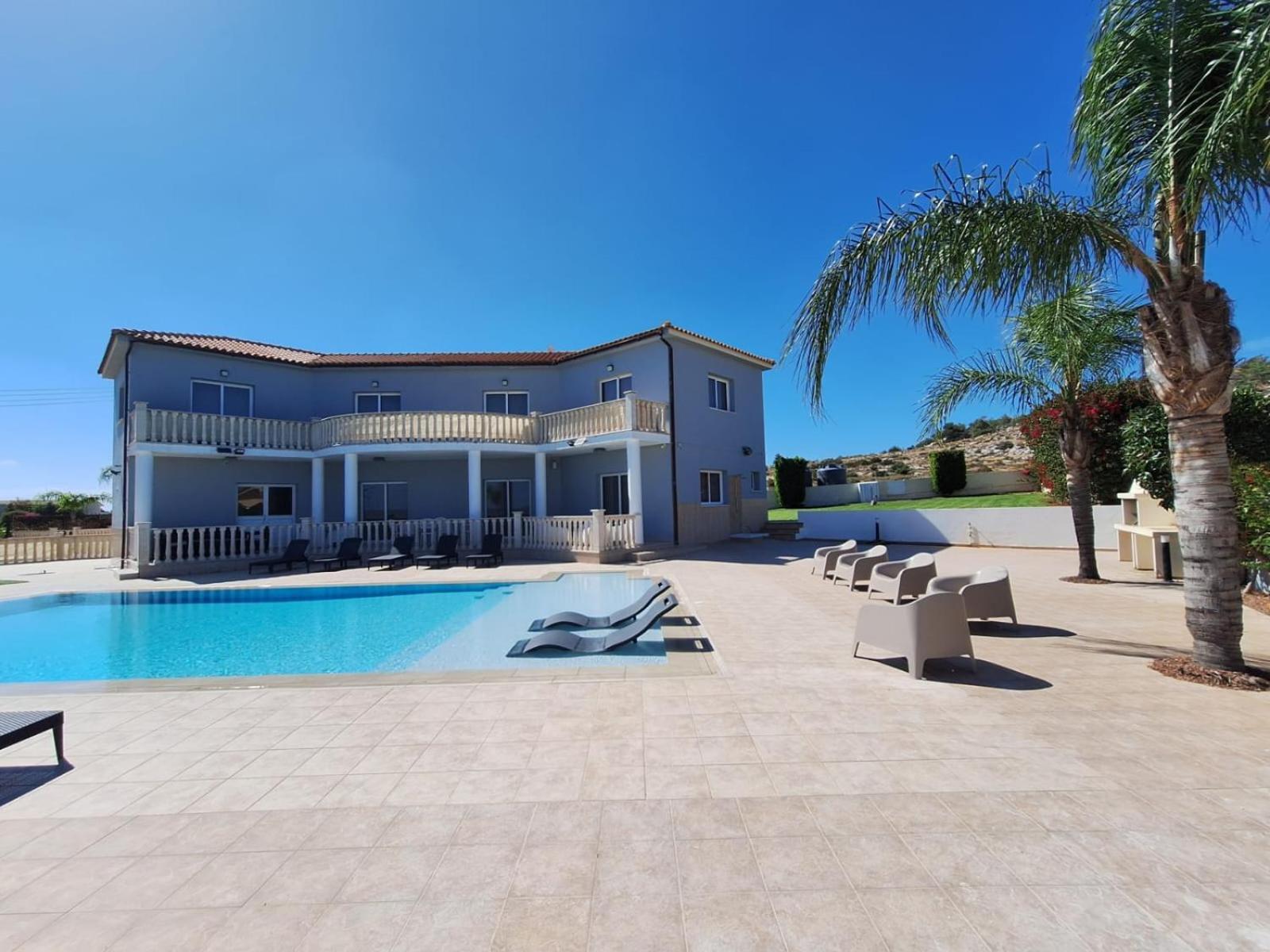 Grand Villa Lynn Seaview Ayia Napa Exterior photo